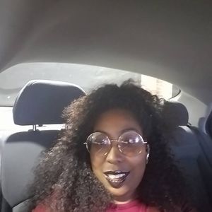 Meet your Posher, Krystle